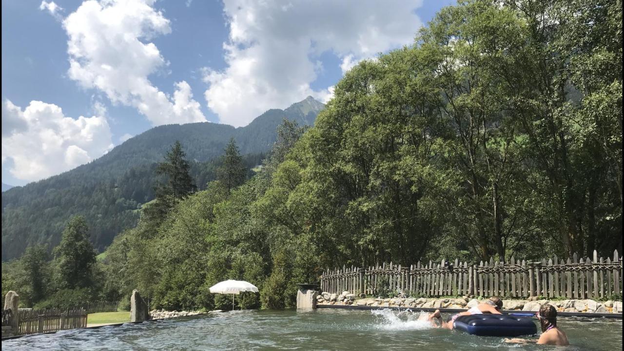 Aurina Lodges ลูตาโก ภายนอก รูปภาพ